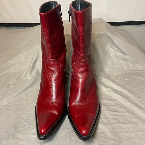 Steve Madden Shoes - Steve Madden Sz 9B  Rocco Cowboy Boots  Red Genuine Leather